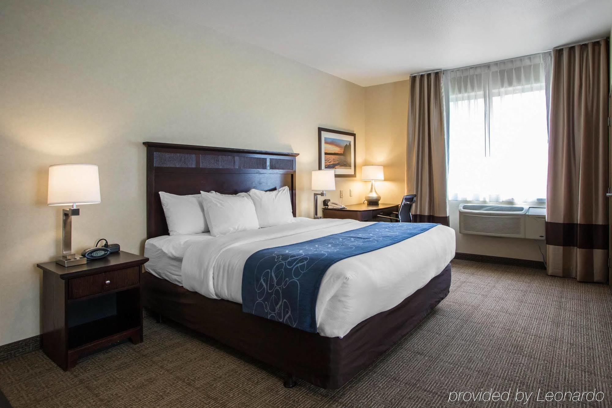 Comfort Suites Lake Geneva East Exterior foto